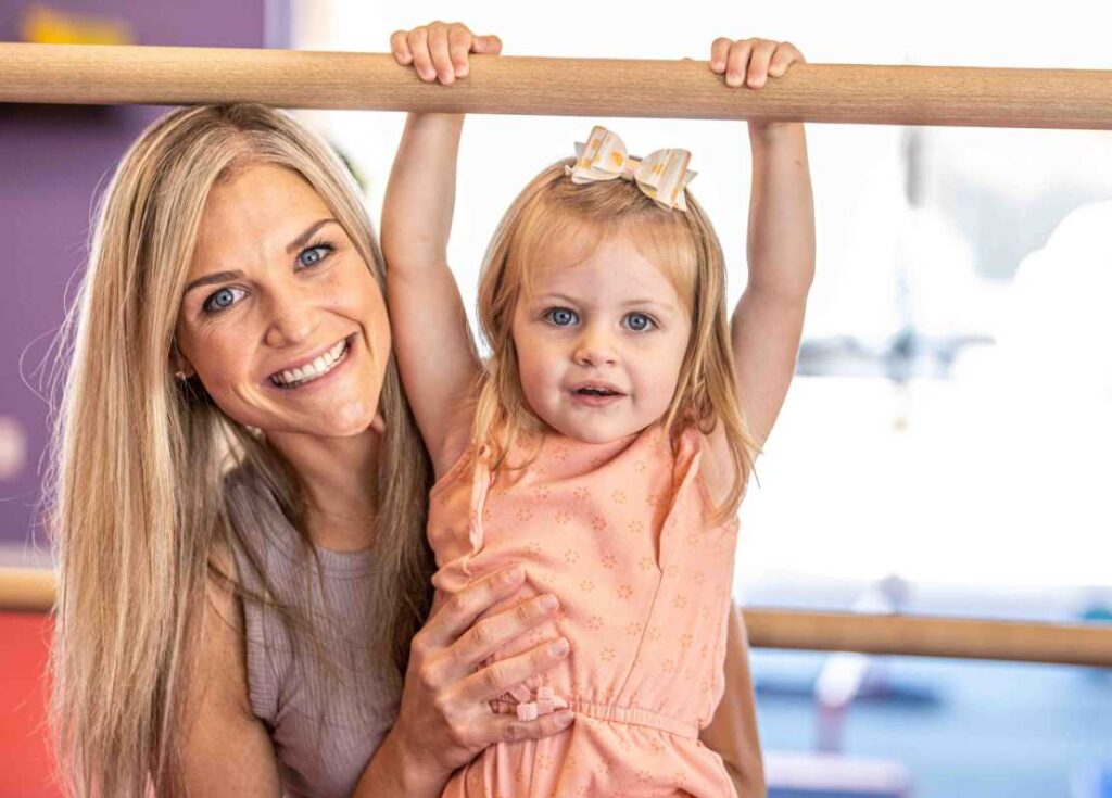 mother and her daughter